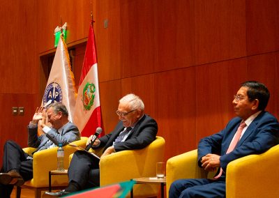 Participación de panel 3 durante el Congreso.